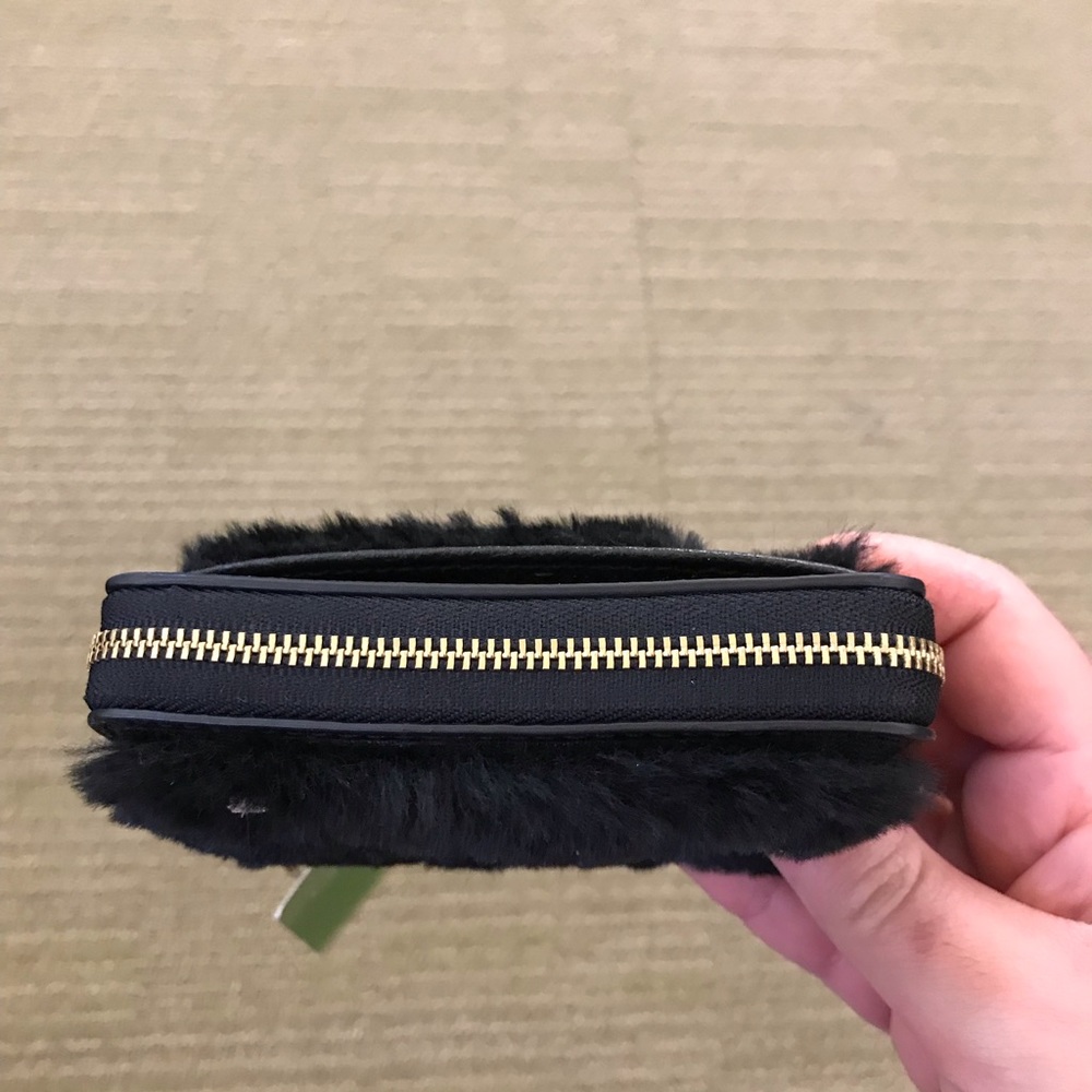 NWT Kate spade furry wallet - Picture 2 of 5